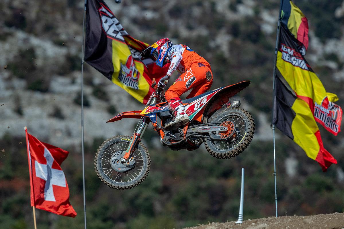 JEFFREY HERLINGS DOMINATES MXGP OF TRENTINO, ITALY; GLENN COLDENHOFF SECOND
